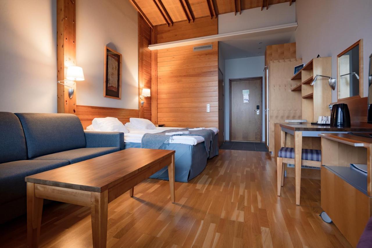 Lapland Hotels Saaga Ylläsjärvi Zewnętrze zdjęcie